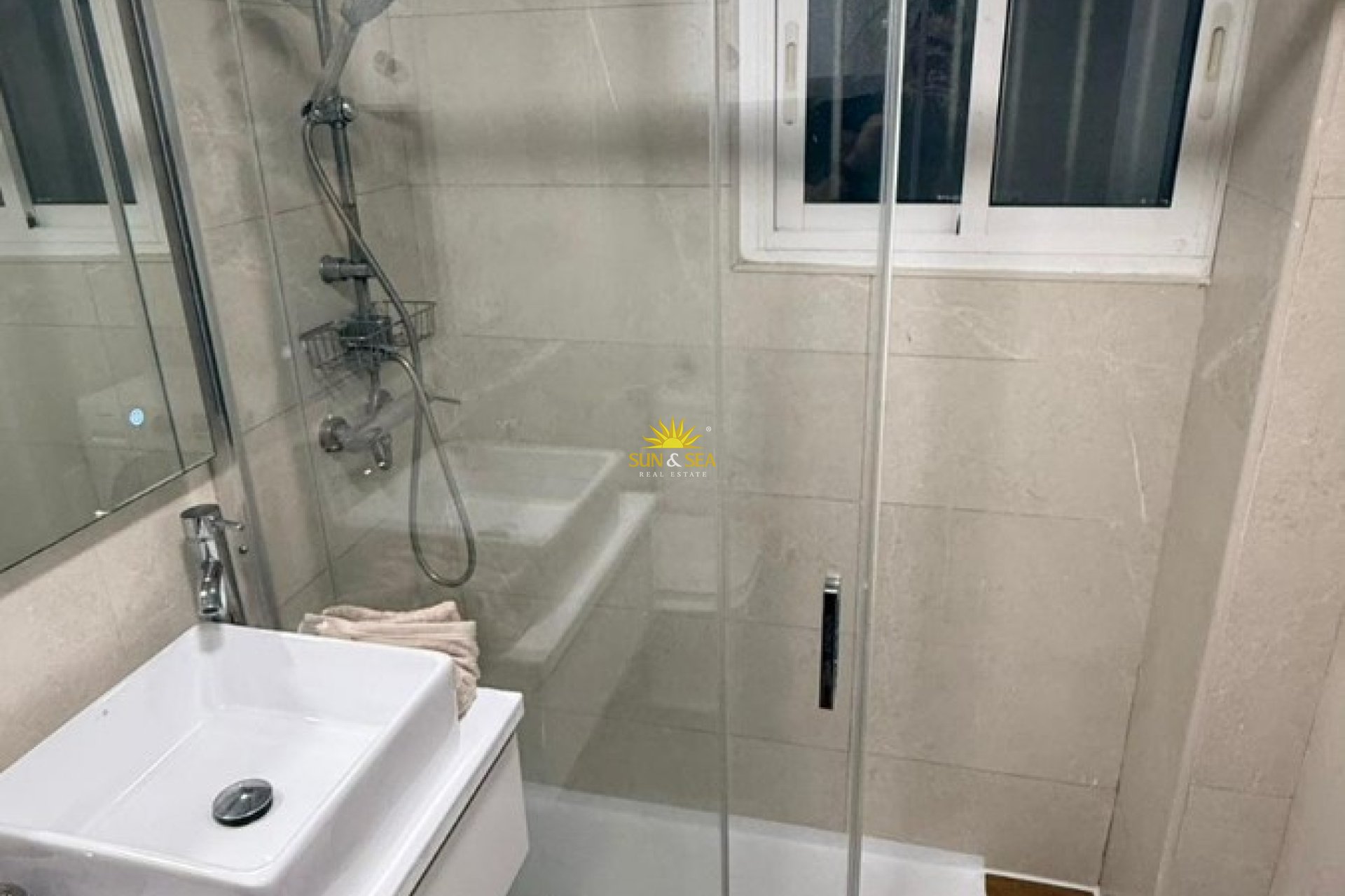 Alquiler a largo plazo - Apartamento - San Juan Playa - San Juan de Alicante