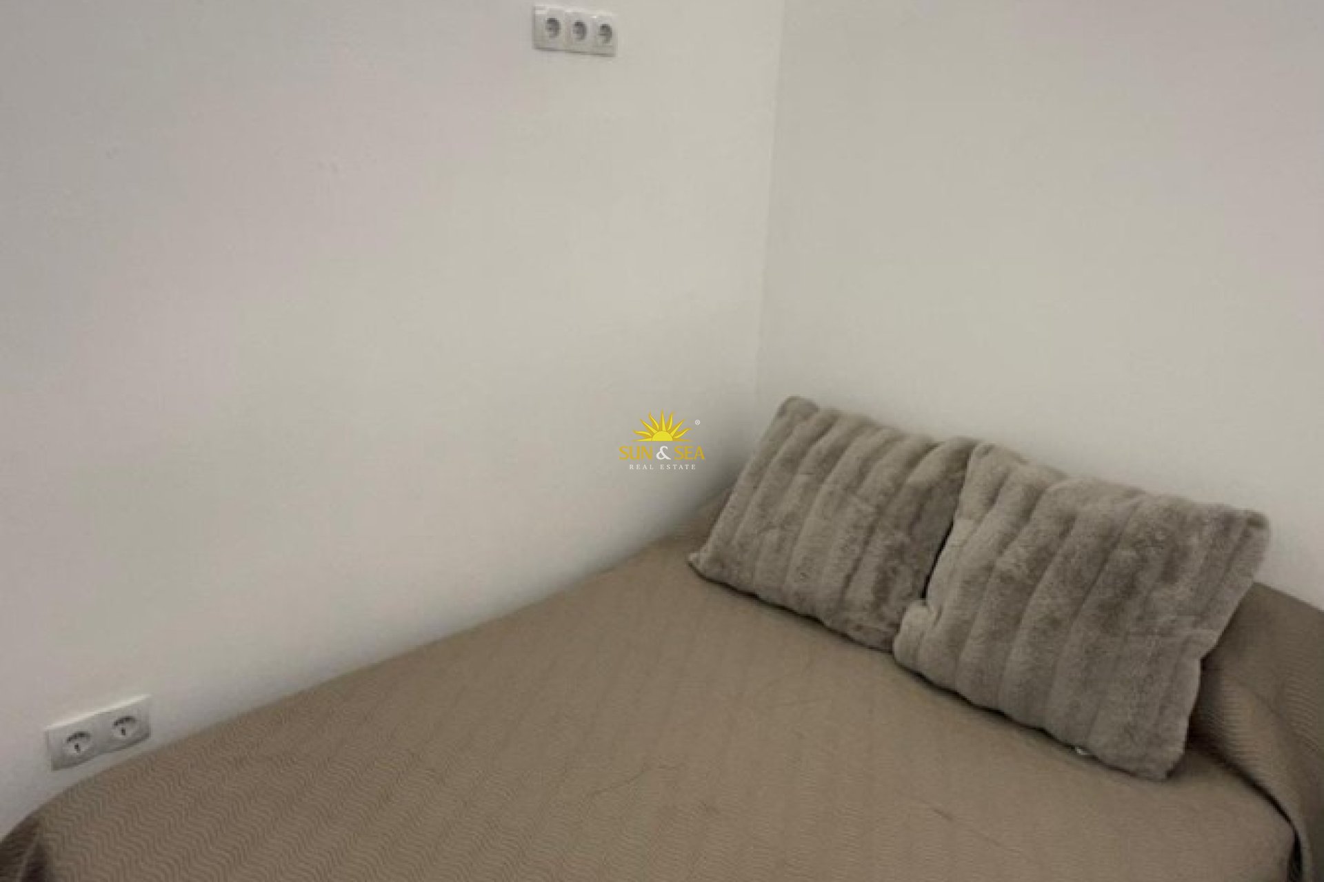 Alquiler a largo plazo - Apartamento - San Juan Playa - San Juan de Alicante