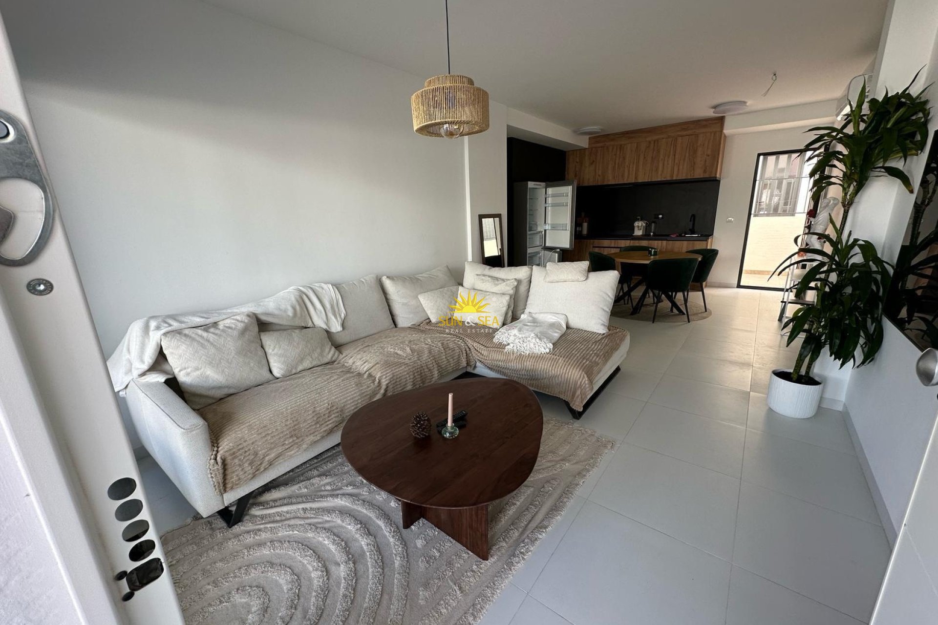 Alquiler a largo plazo - Apartamento - San Miguel de Salinas