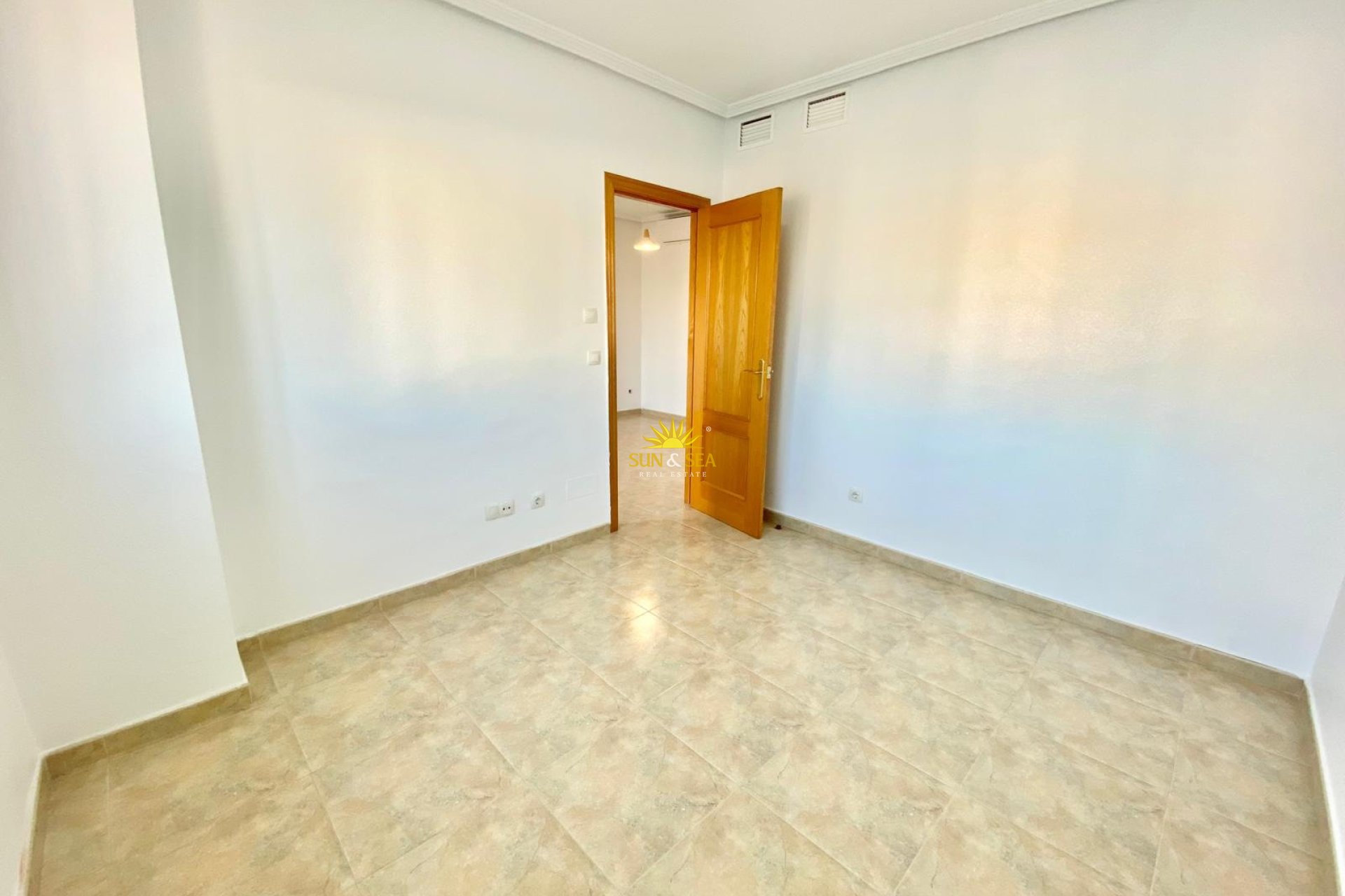 Alquiler a largo plazo - Apartamento - San Pedro del Pinatar - Los Antolinos
