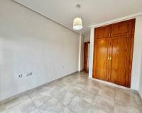 Alquiler a largo plazo - Apartamento - Sucina