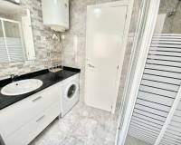 Alquiler a largo plazo - Apartamento - Torrevieja - Acequion