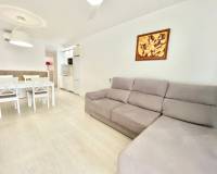 Alquiler a largo plazo - Apartamento - Torrevieja - Acequion