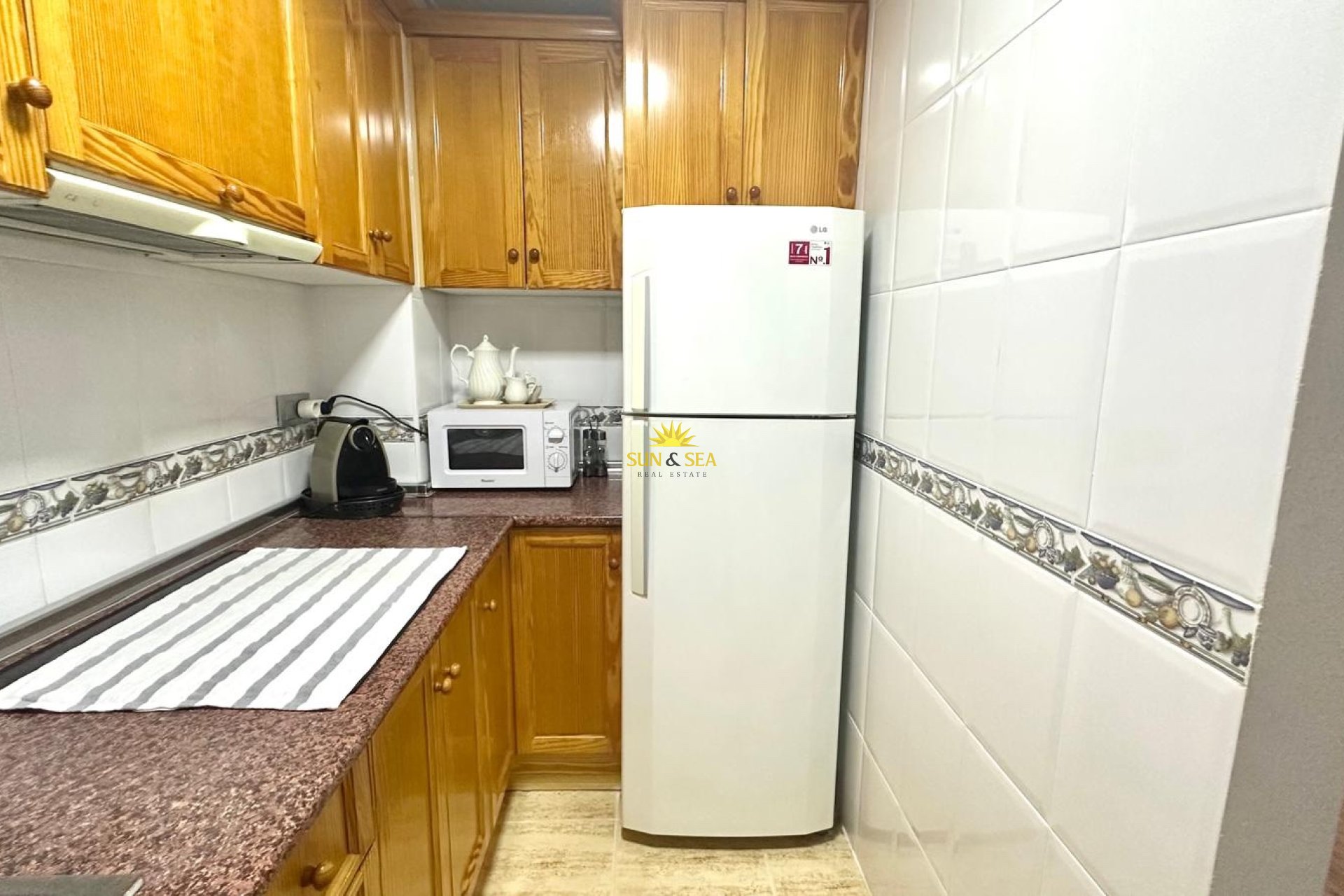 Alquiler a largo plazo - Apartamento - Torrevieja - Acequion