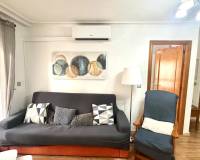 Alquiler a largo plazo - Apartamento - Torrevieja - Acequion