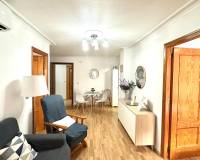 Alquiler a largo plazo - Apartamento - Torrevieja - Acequion