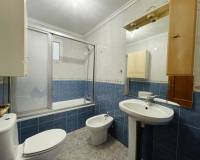 Alquiler a largo plazo - Apartamento - Torrevieja - Centro