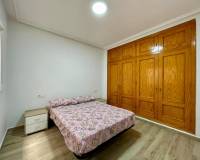 Alquiler a largo plazo - Apartamento - Torrevieja - Centro