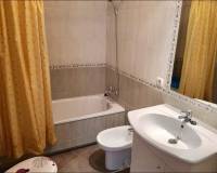 Alquiler a largo plazo - Apartamento - Torrevieja - Centro