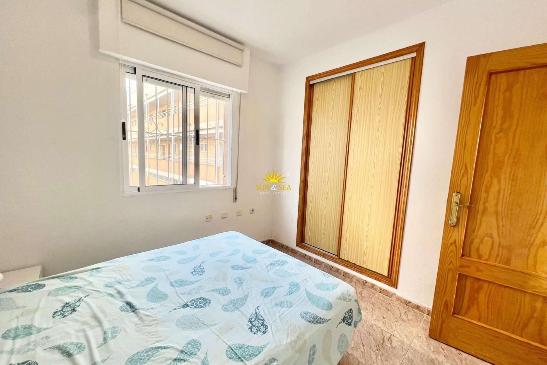 Alquiler a largo plazo - Apartamento - Torrevieja - Centro