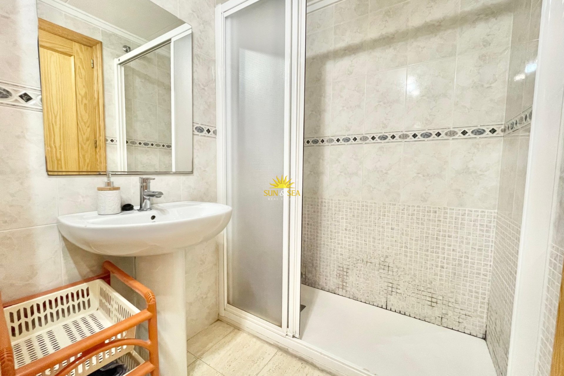Alquiler a largo plazo - Apartamento - Torrevieja - Centro