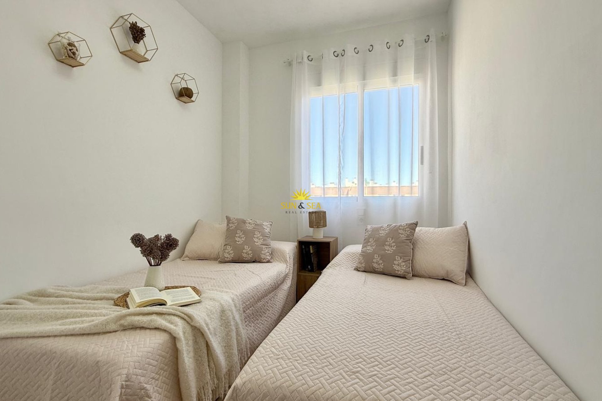 Alquiler a largo plazo - Apartamento - Torrevieja - Centro