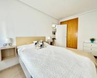 Alquiler a largo plazo - Apartamento - Torrevieja - Centro