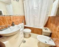 Alquiler a largo plazo - Apartamento - Torrevieja - Centro