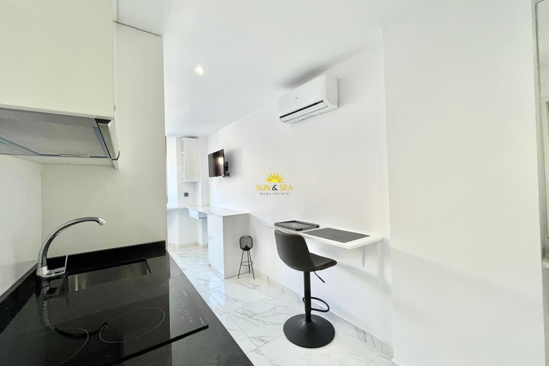 Alquiler a largo plazo - Apartamento - Torrevieja - Centro