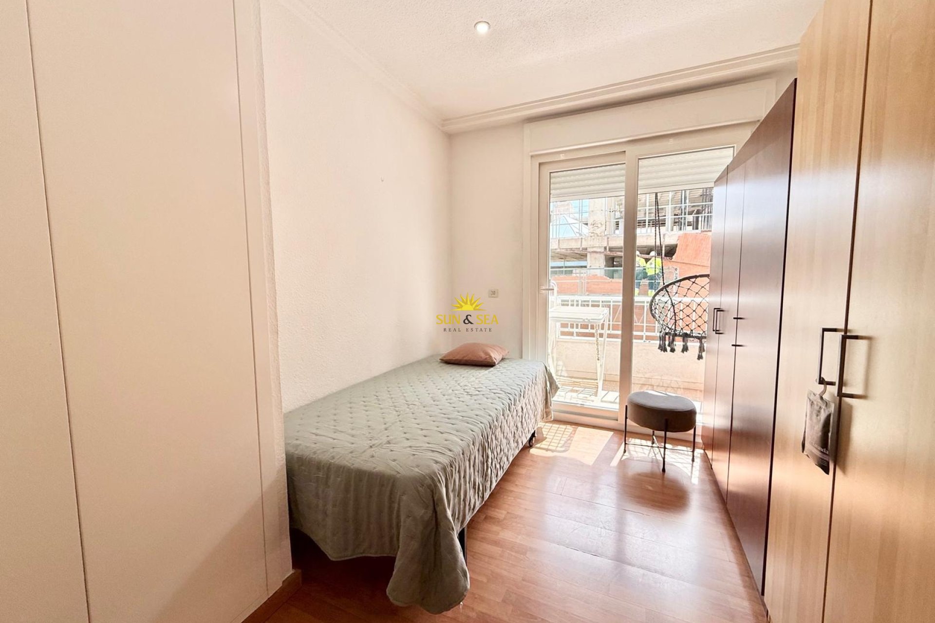 Alquiler a largo plazo - Apartamento - Torrevieja - Centro