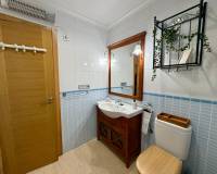 Alquiler a largo plazo - Apartamento - Torrevieja - Centro