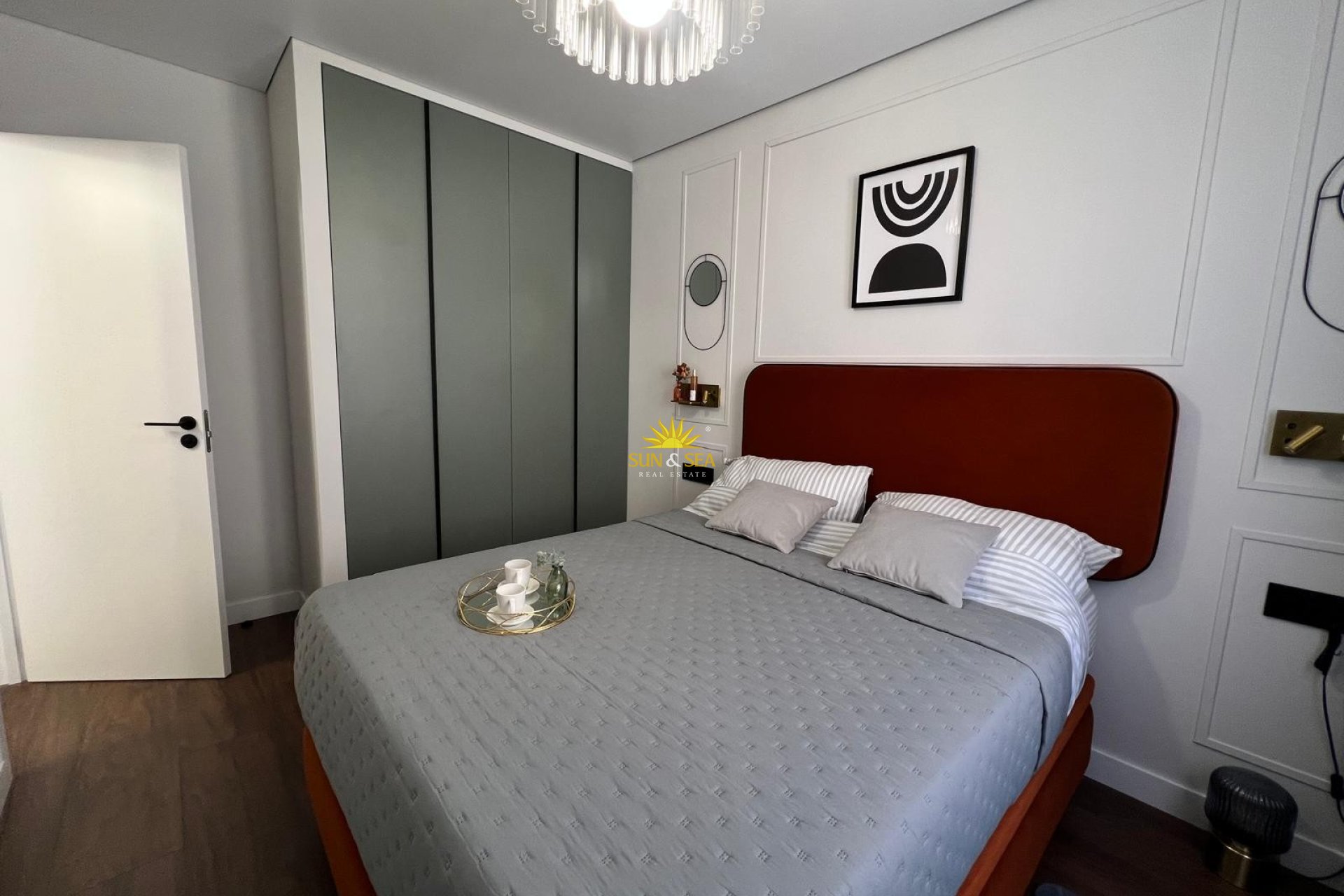 Alquiler a largo plazo - Apartamento - Torrevieja - Centro