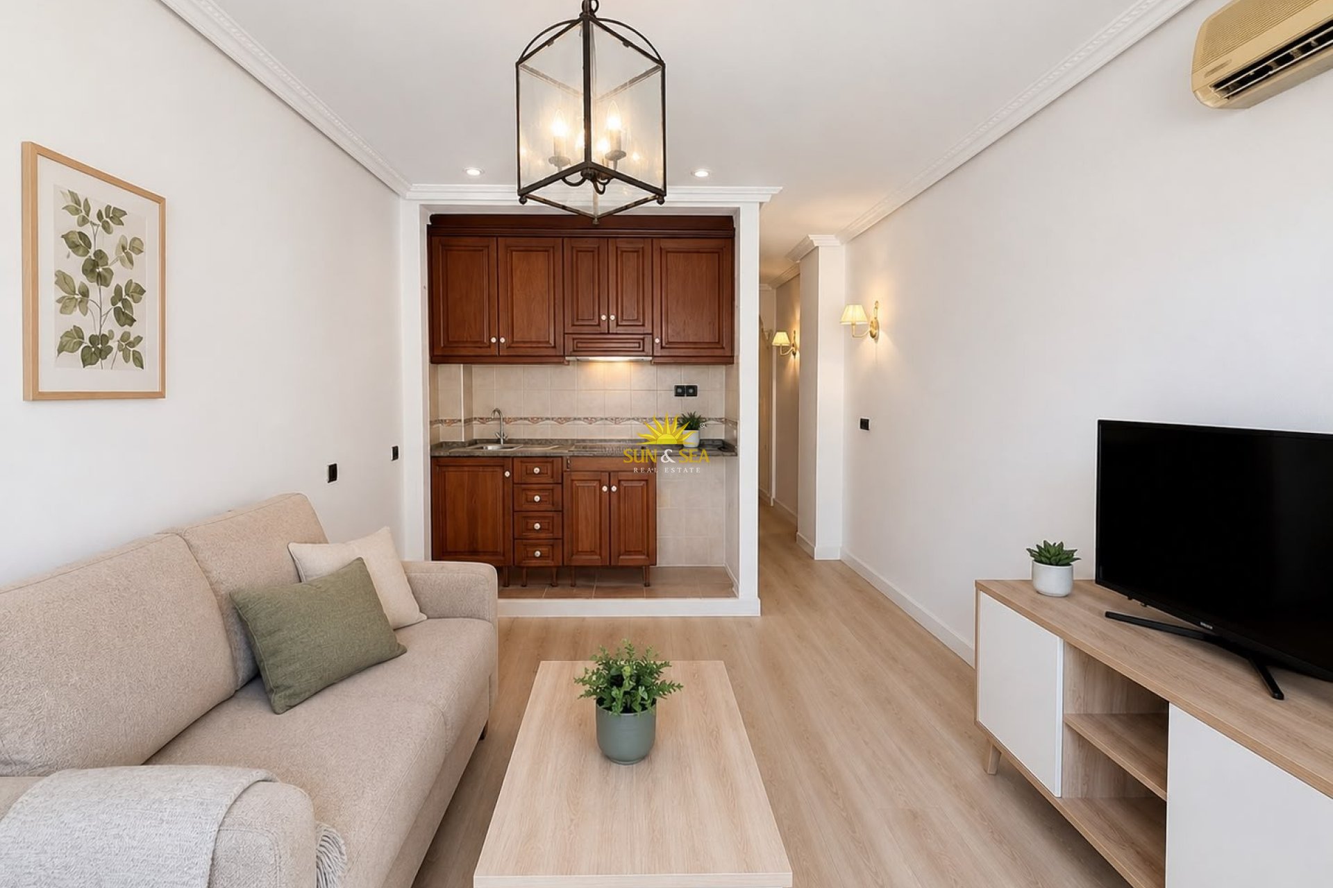Alquiler a largo plazo - Apartamento - Torrevieja - Centro