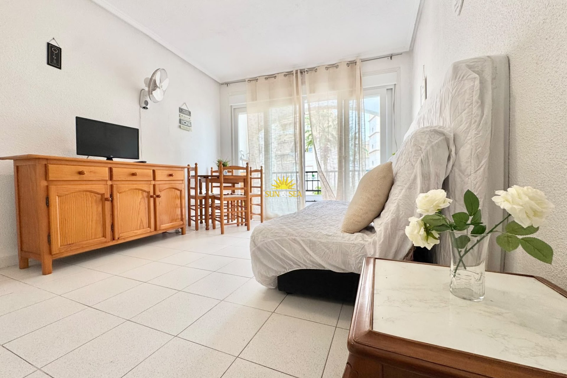 Alquiler a largo plazo - Apartamento - Torrevieja - Centro