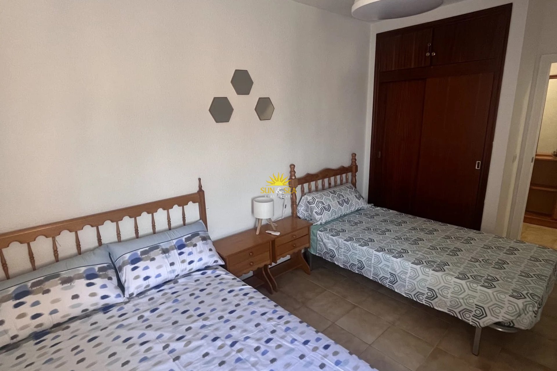 Alquiler a largo plazo - Apartamento - Torrevieja - Centro