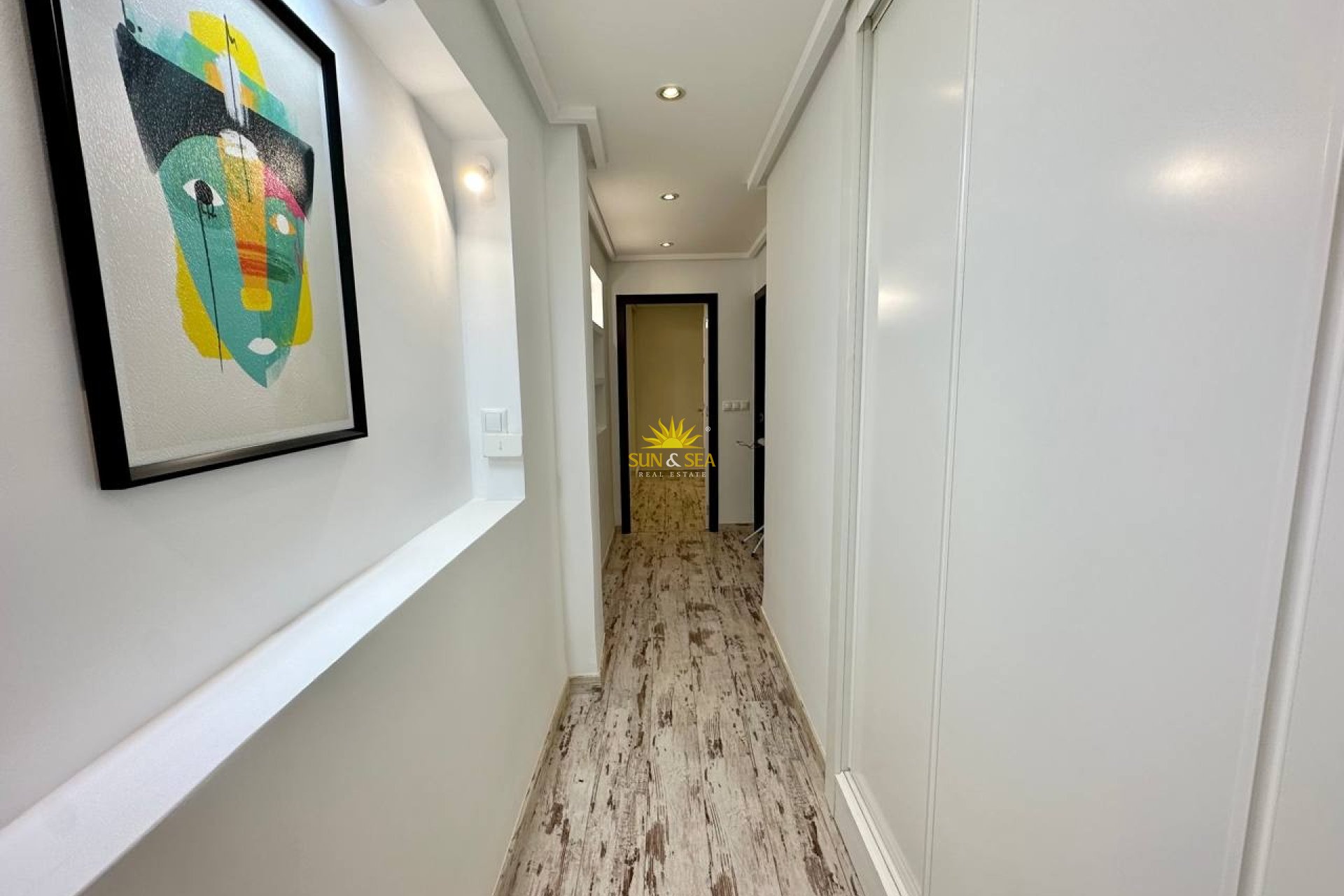 Alquiler a largo plazo - Apartamento - Torrevieja - Centro