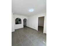 Alquiler a largo plazo - Apartamento - Torrevieja - El acequión