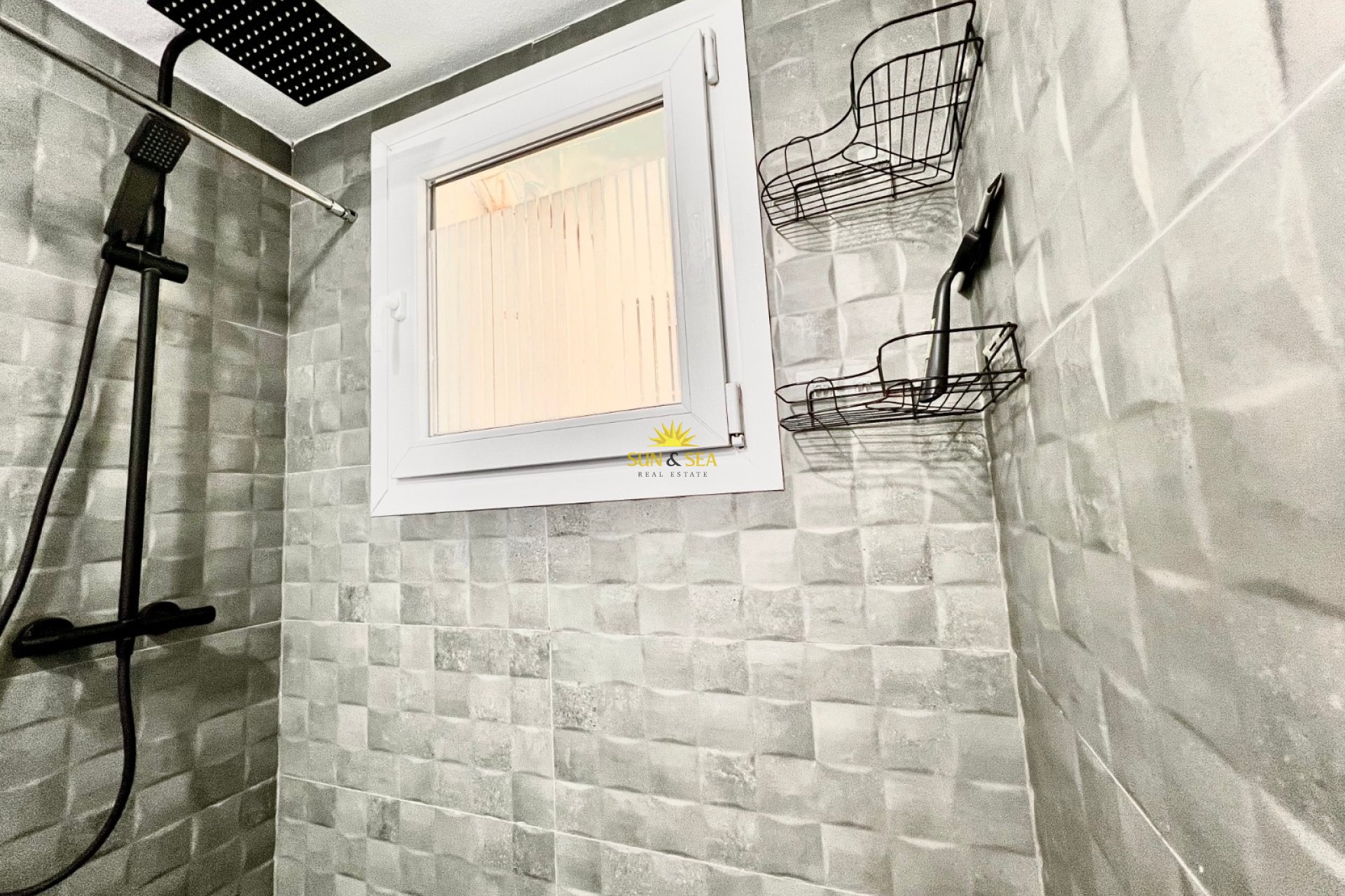 Alquiler a largo plazo - Apartamento - Torrevieja - Los Locos