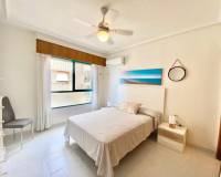 Alquiler a largo plazo - Apartamento - Torrevieja - Playa del cura
