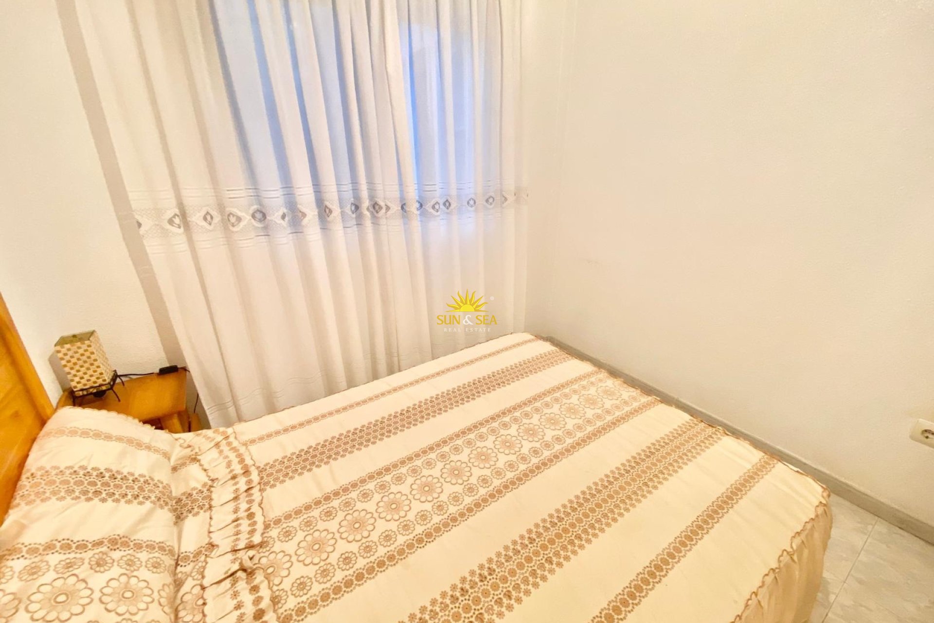 Alquiler a largo plazo - Apartamento - Torrevieja - Playa del Cura