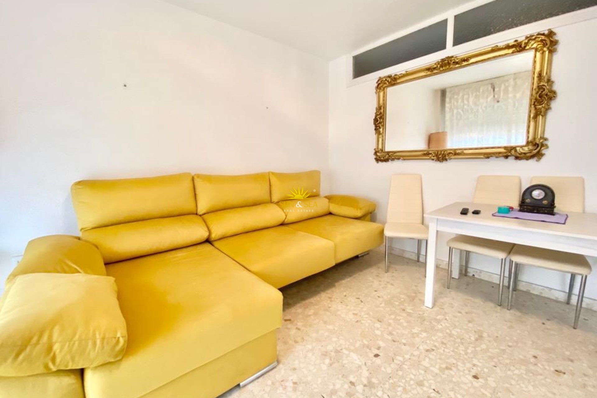 Alquiler a largo plazo - Apartamento - Torrevieja - Playa del Cura