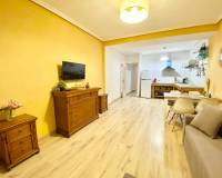 Alquiler a largo plazo - Apartamento - Torrevieja - Playa del cura