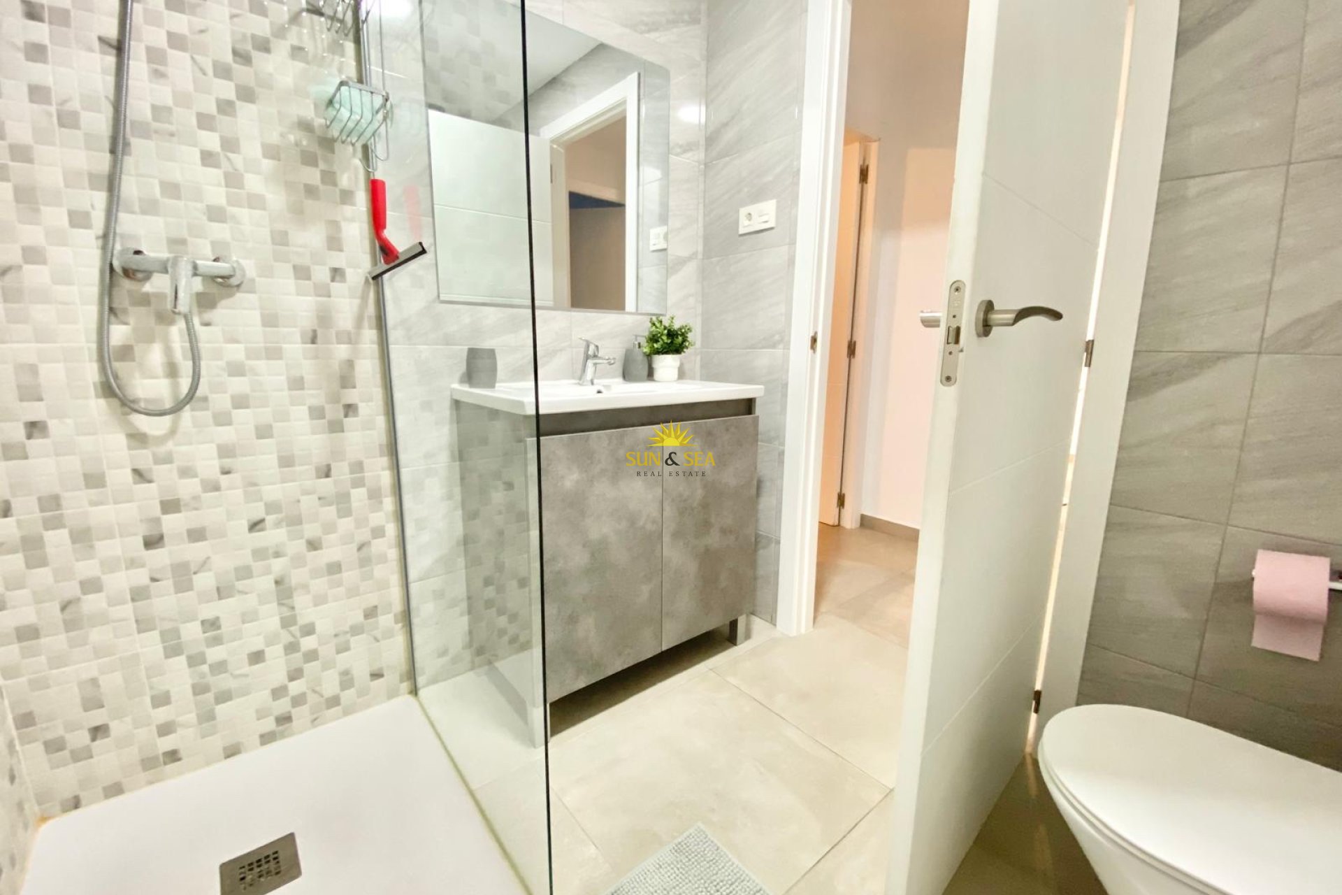Alquiler a largo plazo - Apartamento - Torrevieja - Playa del Cura