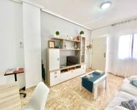Alquiler a largo plazo - Apartamento - Torrevieja - Playa del Cura