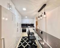 Alquiler a largo plazo - Apartamento - Torrevieja - Playa del Cura