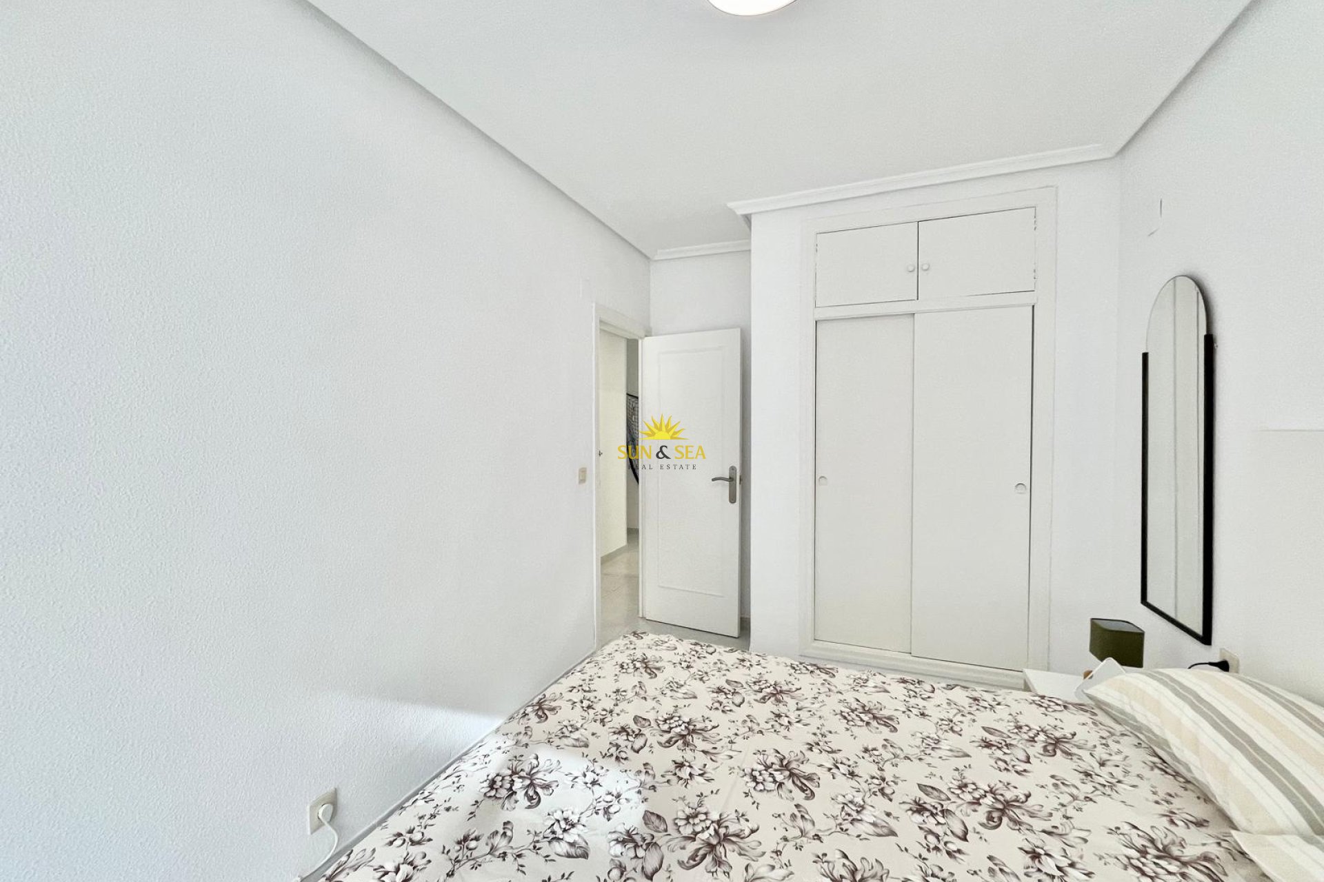 Alquiler a largo plazo - Apartamento - Torrevieja - Playa del Cura