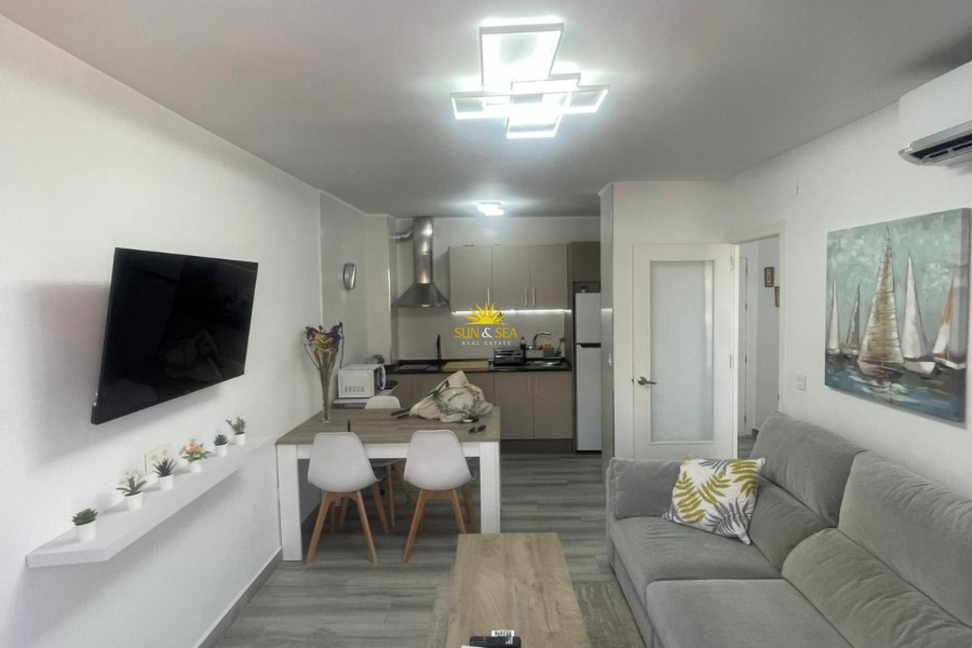 Alquiler a largo plazo - Apartamento - Torrevieja - Punta prima