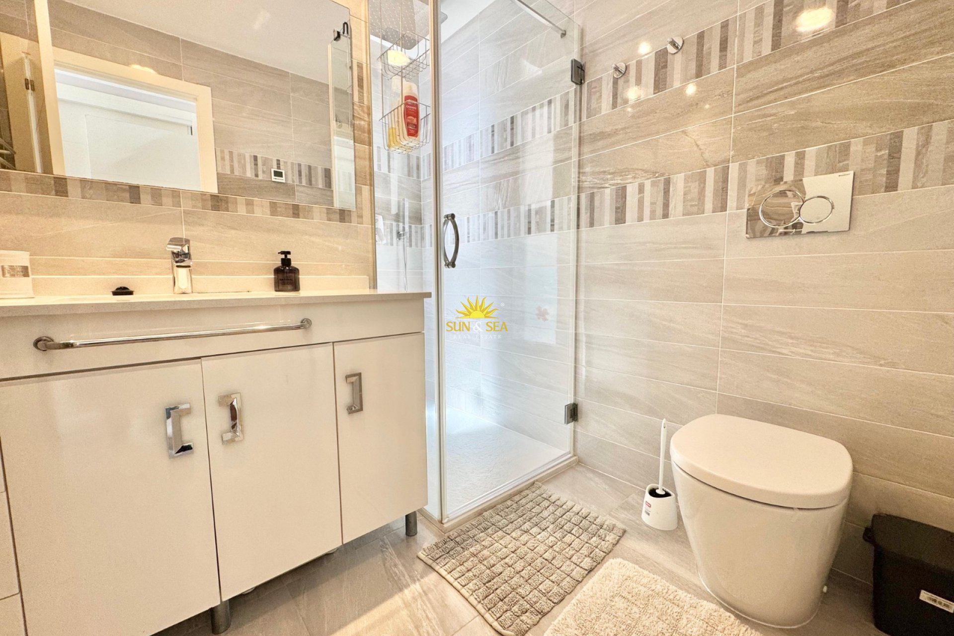 Alquiler a largo plazo - Apartamento - Torrevieja - Punta prima