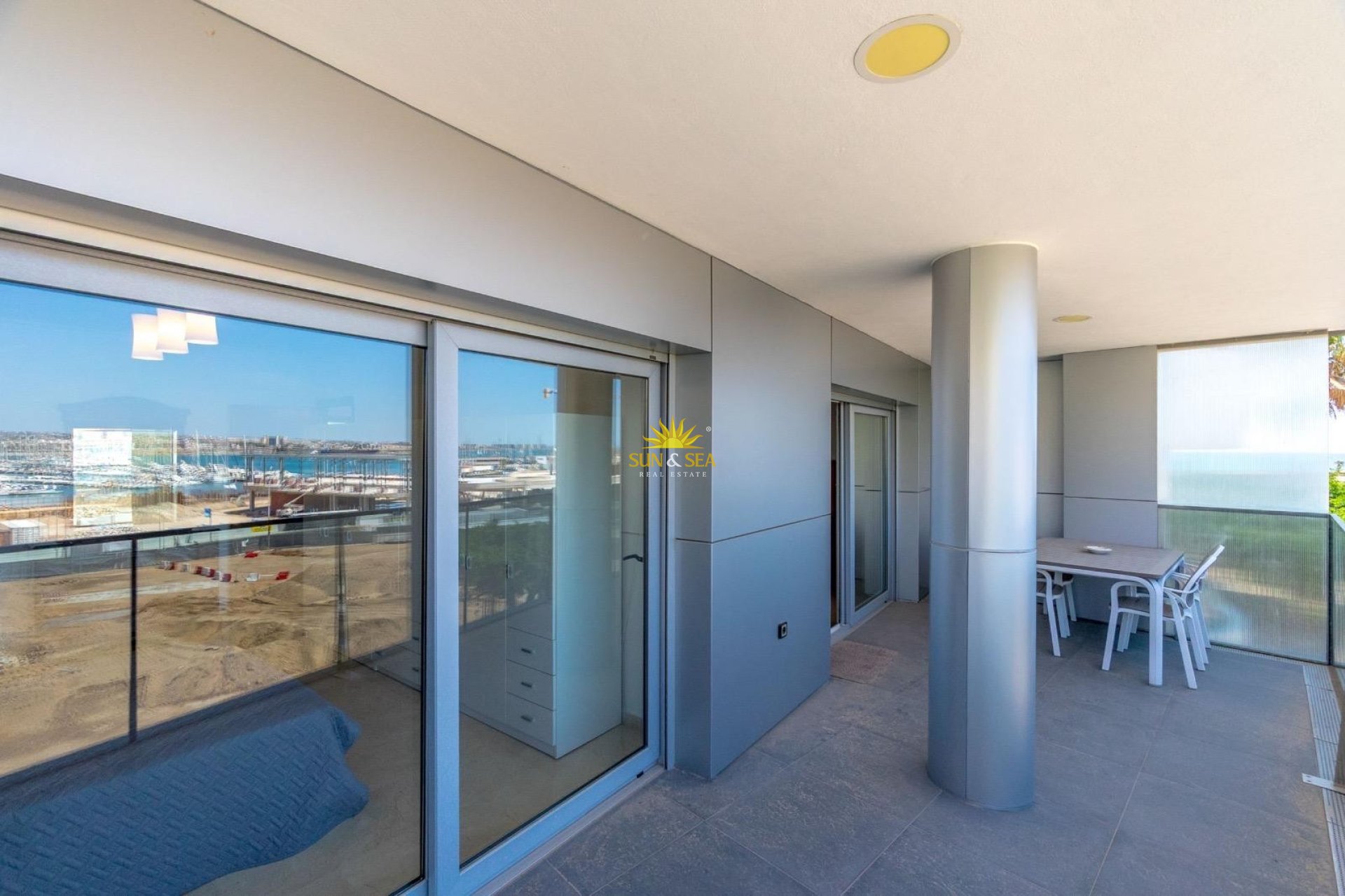 Alquiler a largo plazo - Apartamento - Torrevieja - torrevieja
