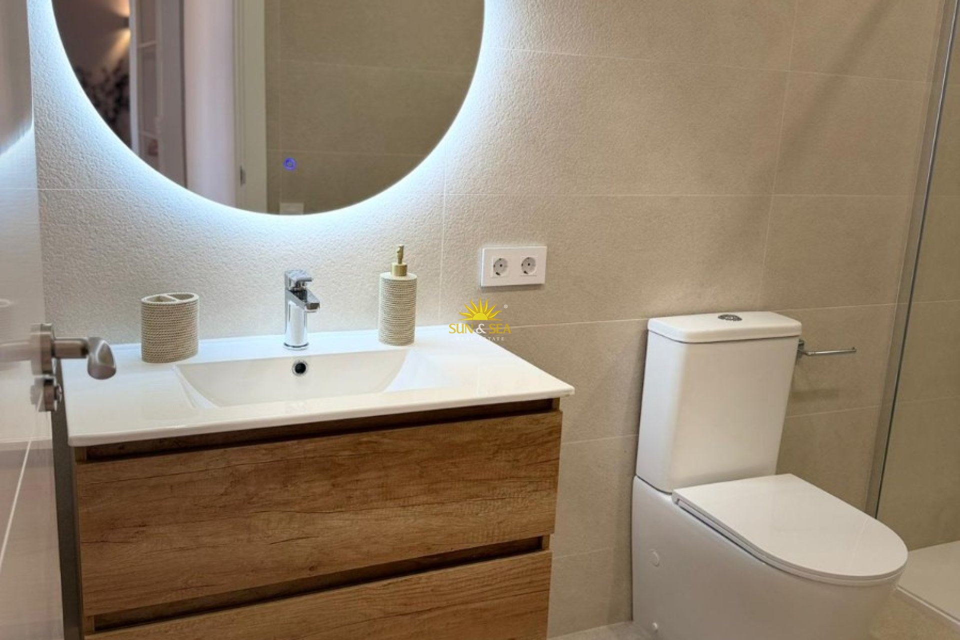 Alquiler a largo plazo - Apartamento - Torrevieja - torrevieja
