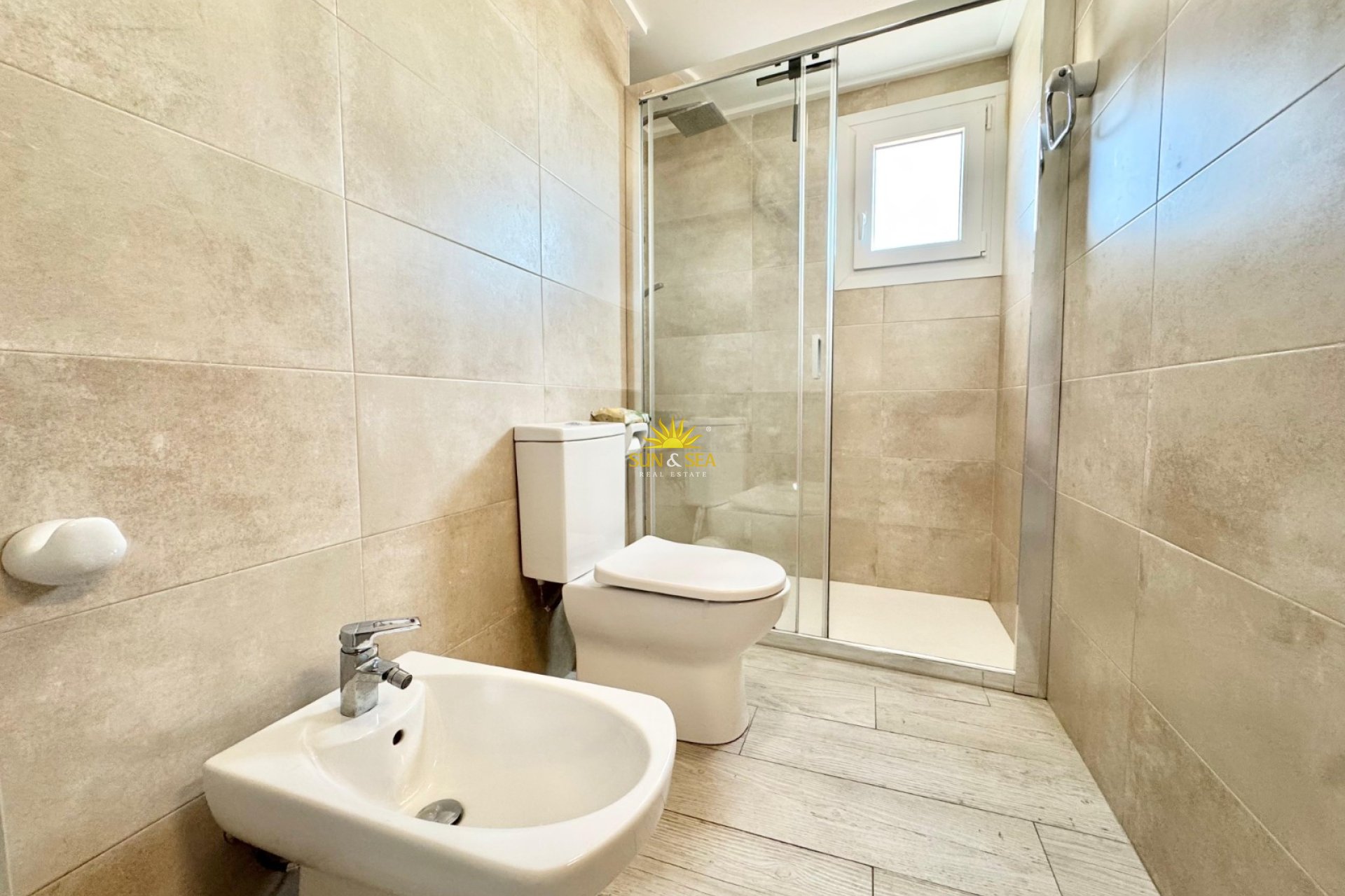 Alquiler a largo plazo - Apartamento - Torrevieja - torrevieja