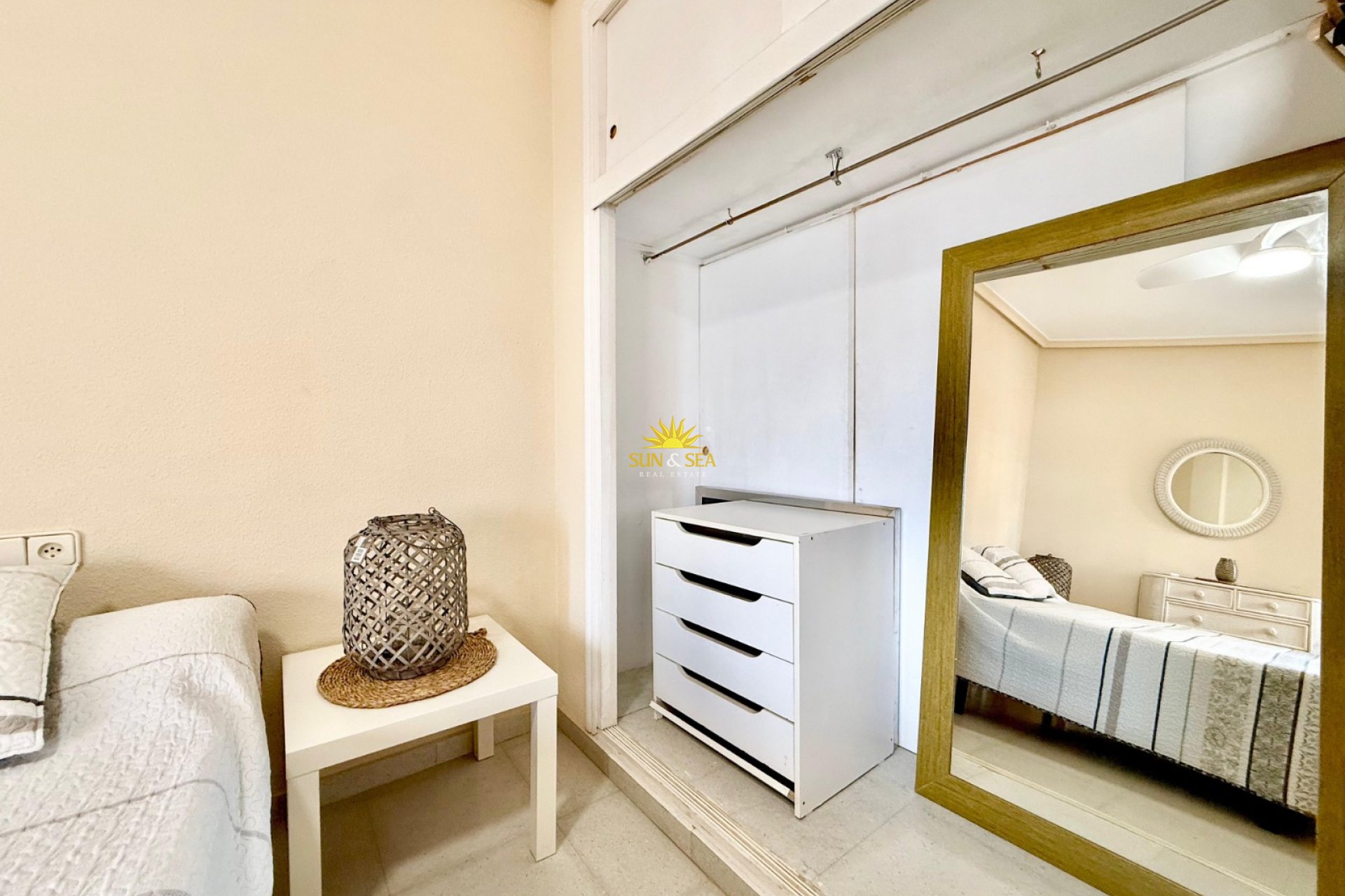 Alquiler a largo plazo - Apartamento - Torrevieja - torrevieja