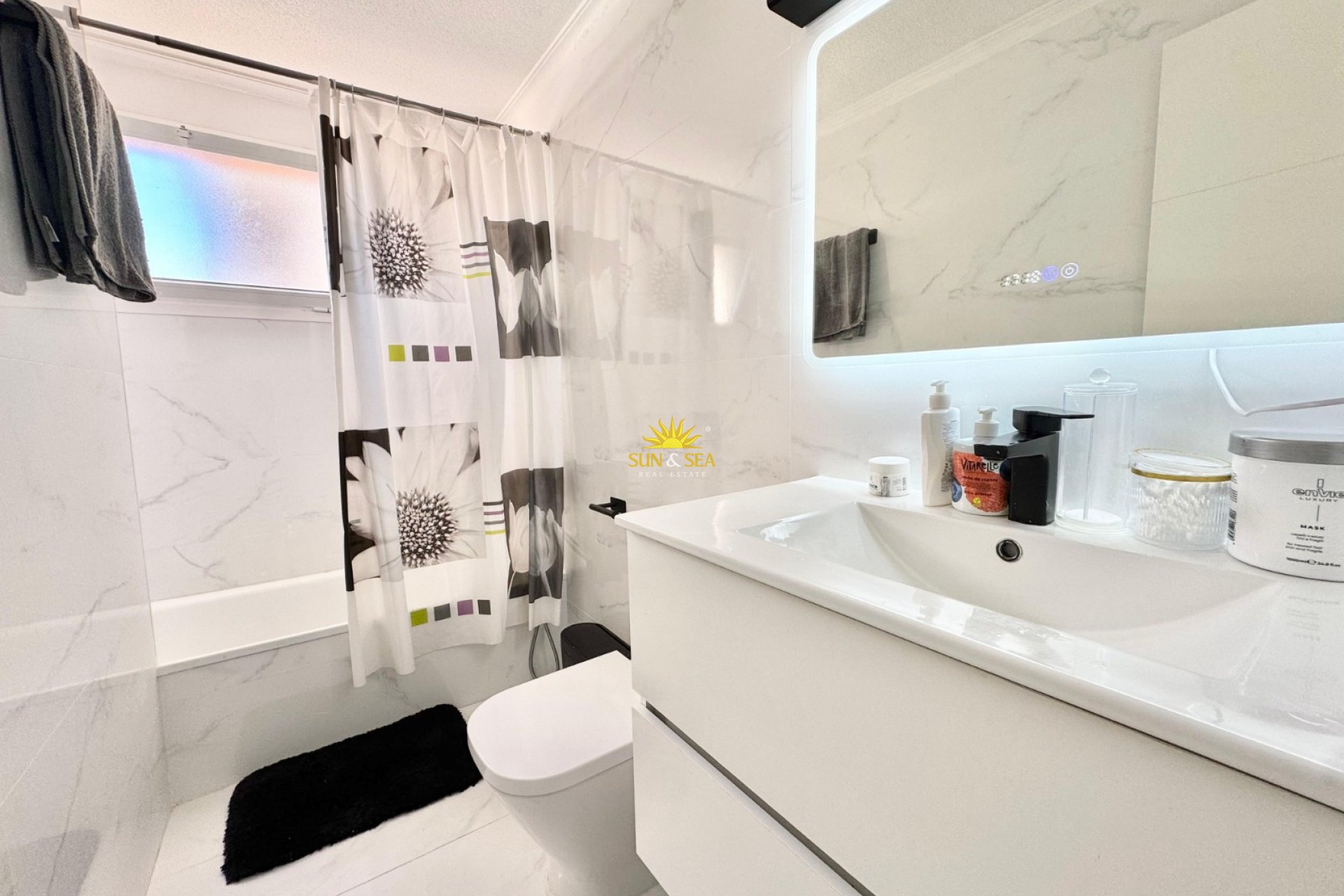 Alquiler a largo plazo - Apartamento - Torrevieja - torrevieja