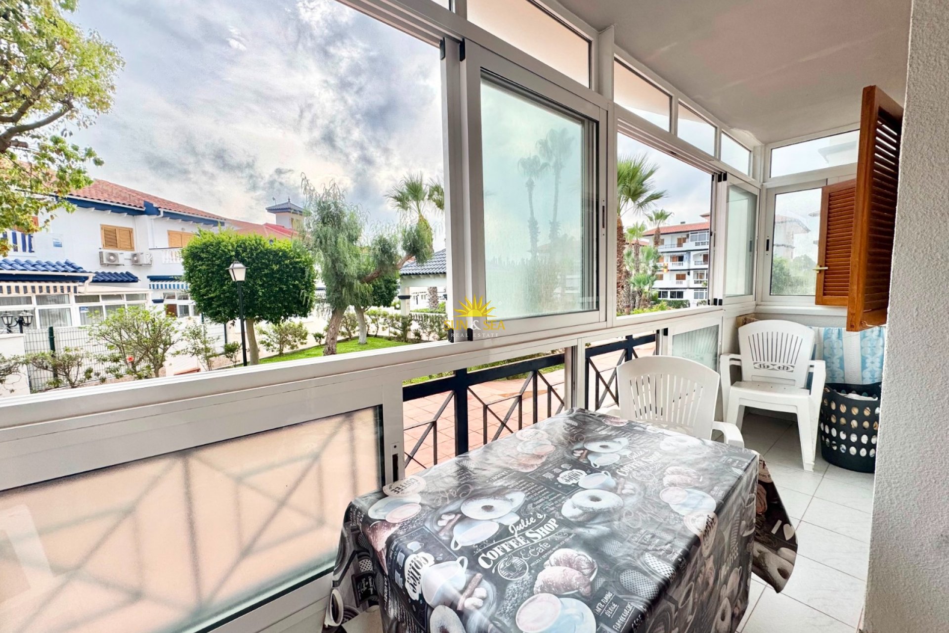 Alquiler a largo plazo - Apartamento - Torrevieja - torrevieja