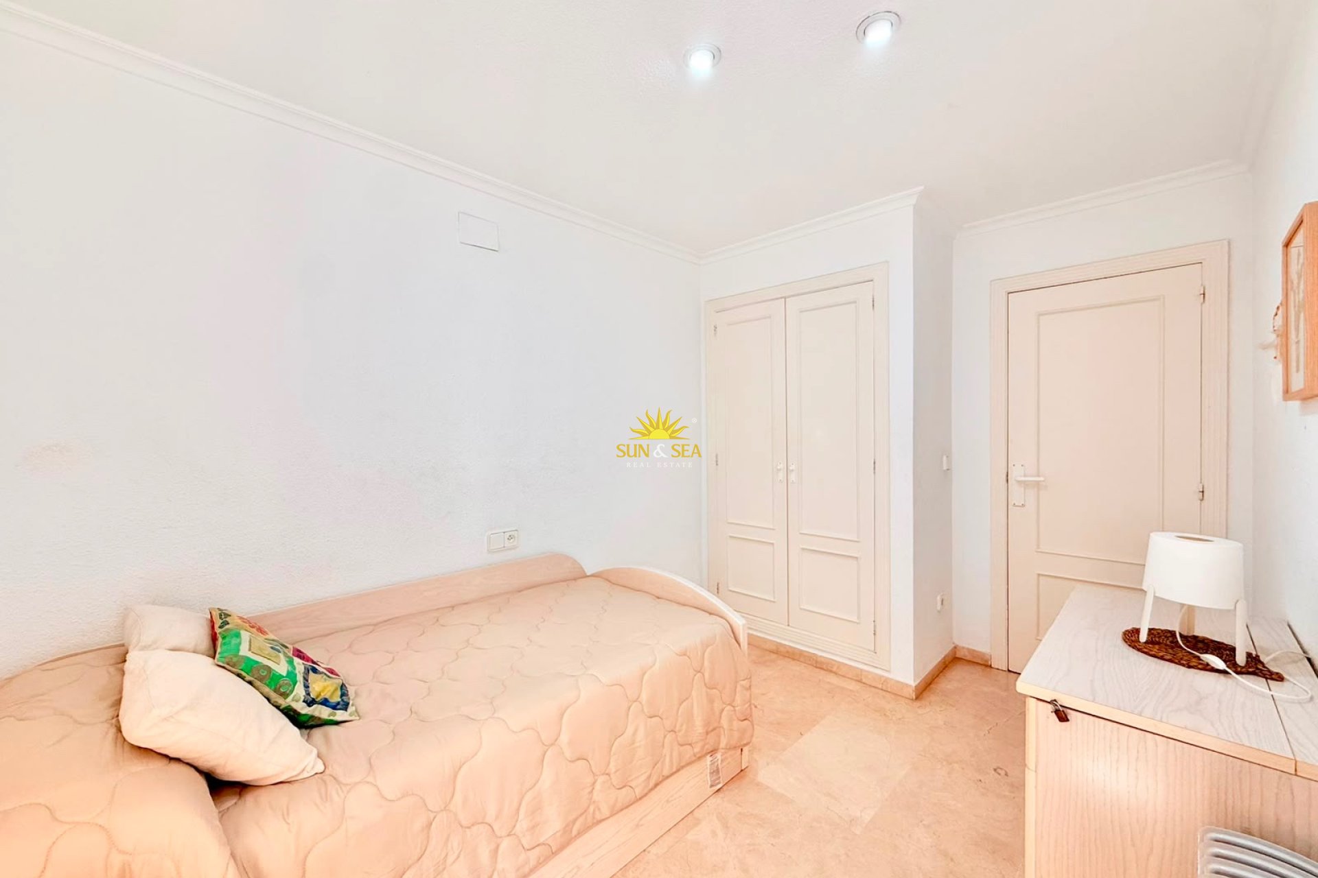 Alquiler a largo plazo - Apartamento - Torrevieja - torrevieja