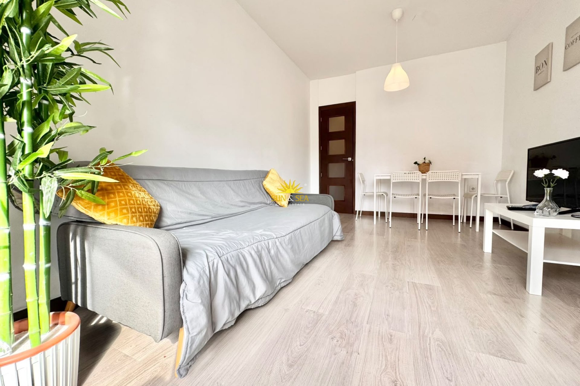 Alquiler a largo plazo - Apartamento - Torrevieja - torrevieja