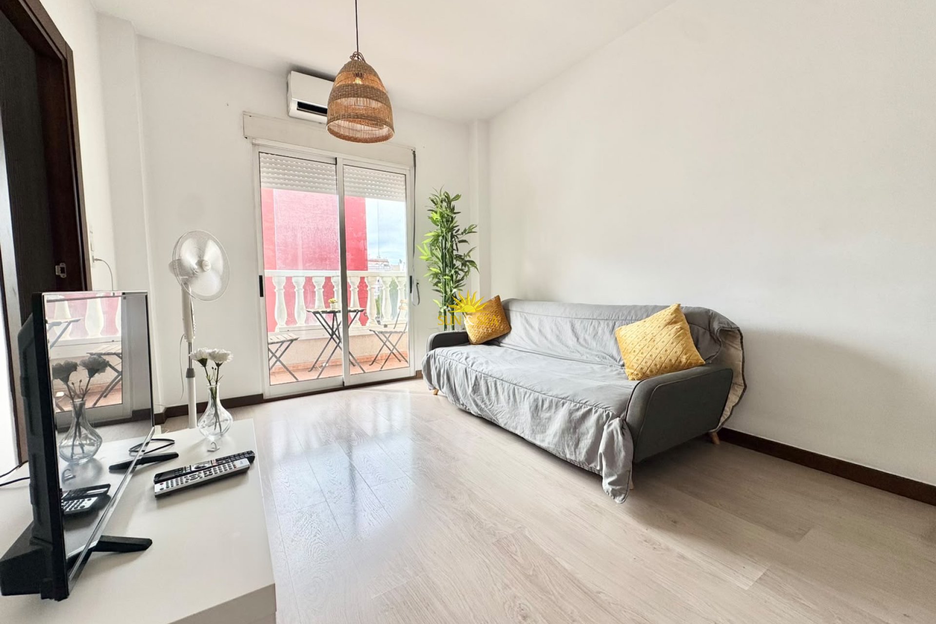 Alquiler a largo plazo - Apartamento - Torrevieja - torrevieja