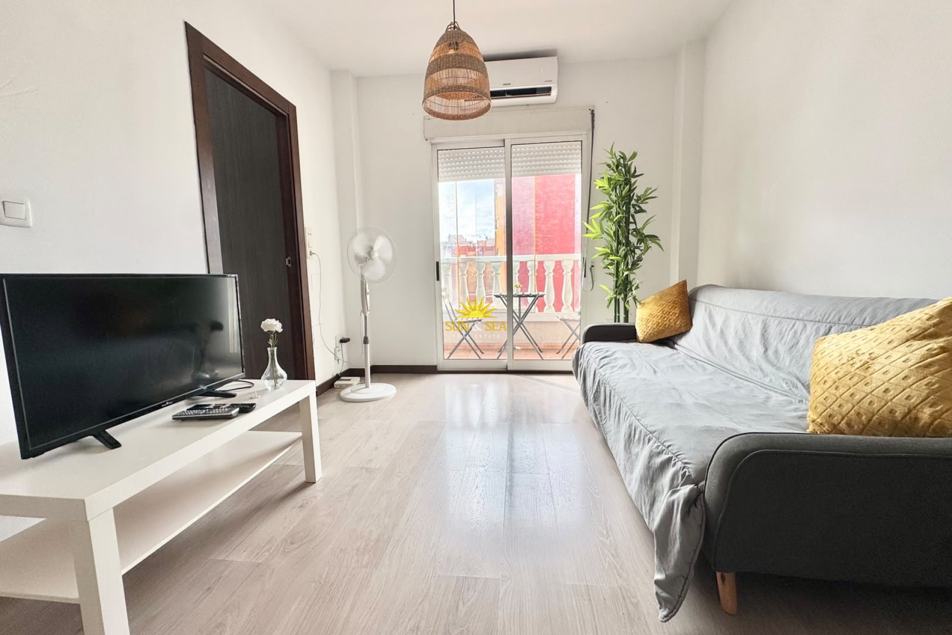 Alquiler a largo plazo - Apartamento - Torrevieja - torrevieja