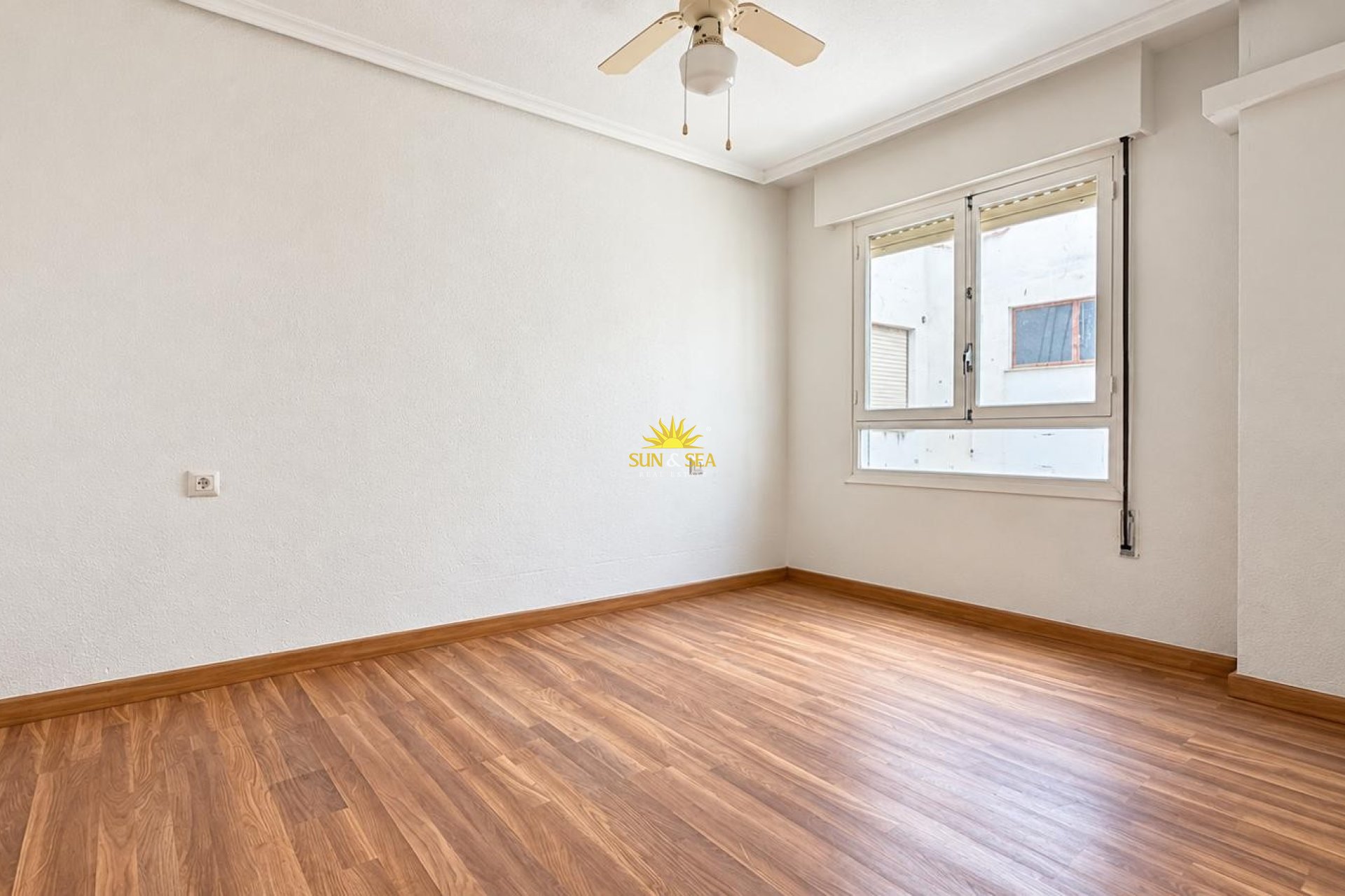 Alquiler a largo plazo - Apartamento - Torrevieja - torrevieja