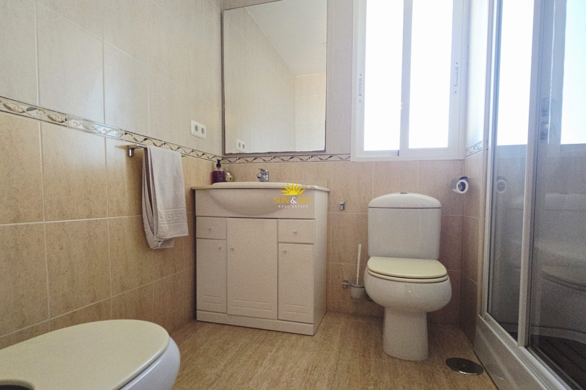 Alquiler a largo plazo - Atico - Alicante (Alacant)